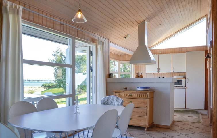 Ferienhaus für 4 Personen mit Terrasse in Frederikssund, Frederikssund und Umgebung