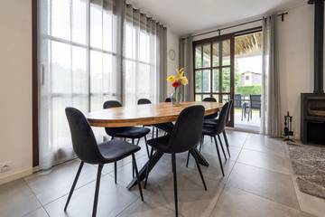 Location De Vacances pour 8 Personnes dans Salles, Région d'Arcachon, Photo 1