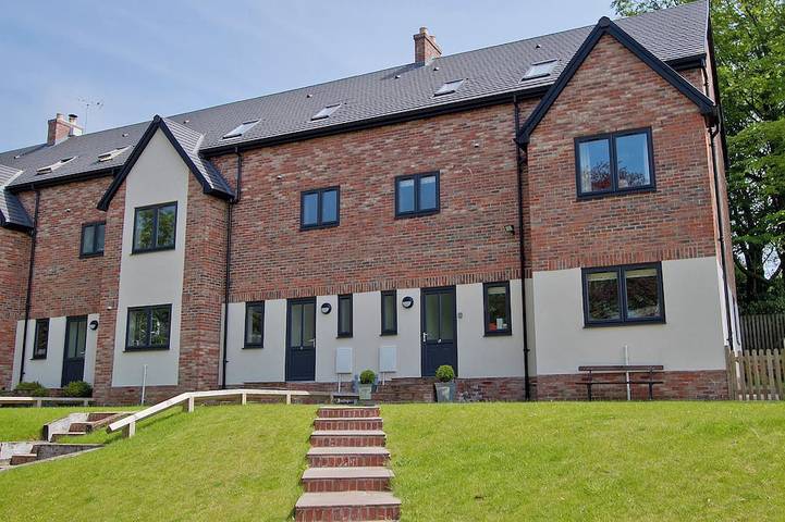 Cottage for 8 people, with Balcony/Terrace and Terrace as well as Garden in Alnmouth