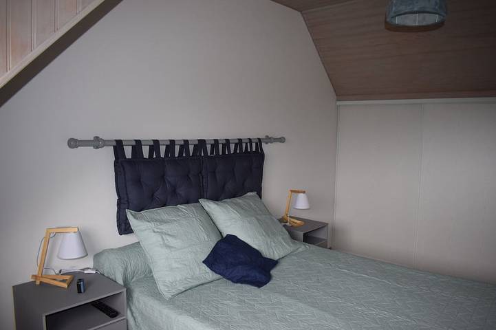 Location de vacances pour 6 personnes, avec terrasse et jardin dans Bétahon - 2