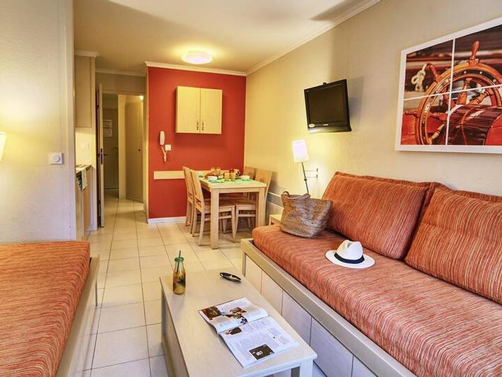 Location de vacances pour 4 personnes dans Pramousquier - 2