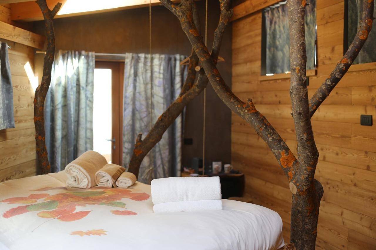 One room in Sauze d'Oulx, Via Lattea