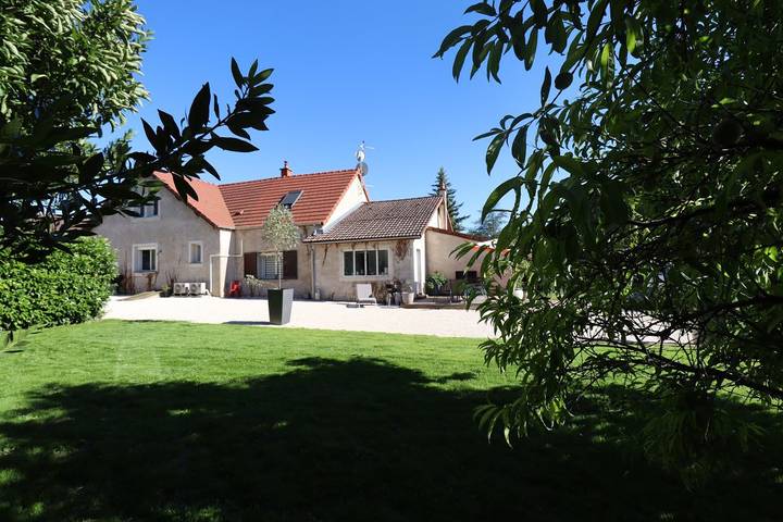 Gîte pour 6 personnes, avec terrasse et jardin dans Côte-d'Or - 2