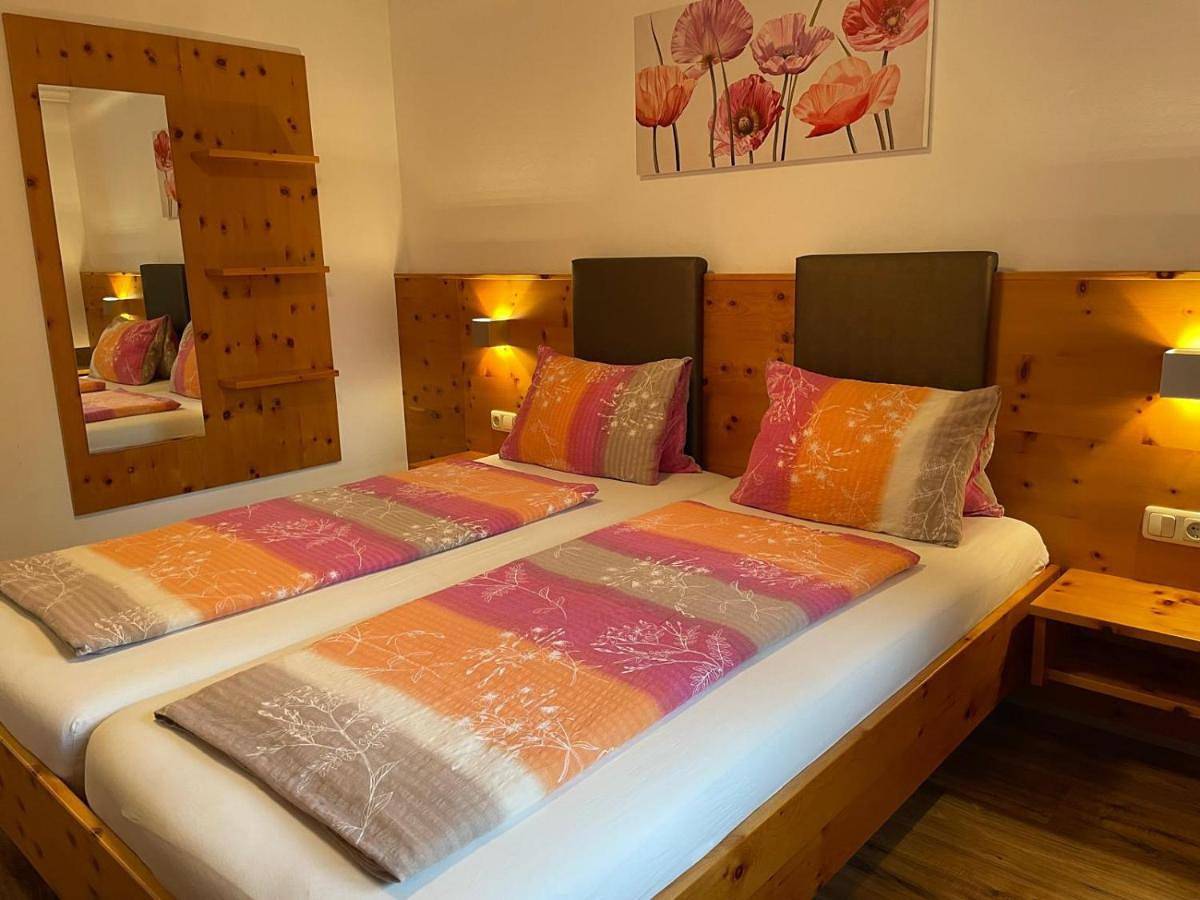 Double Room with Balcony in Weyregg am Attersee, Bezirk Vöcklabruck