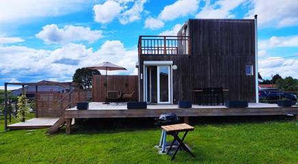 Gîte pour 4 personnes, avec piscine ainsi que jacuzzi et jardin, animaux acceptés dans les Landes