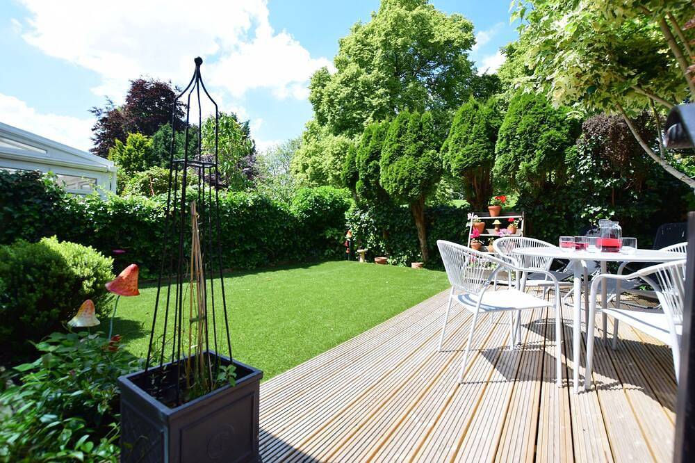 Questo cottage contemporaneo gode di una posizione tranquilla in una posizione elevata. in Blockley, Gloucestershire