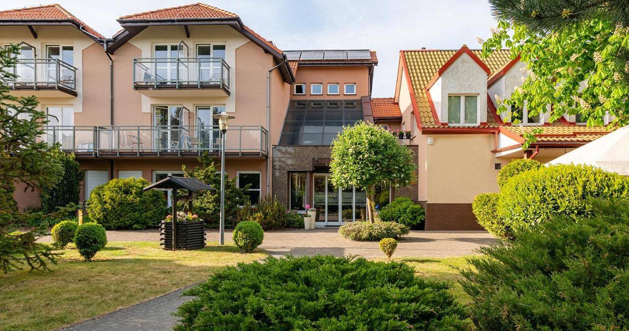 Ledan in Mielno, Powiat Koszaliński