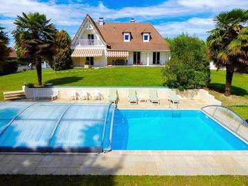 Cottage pour 2 personnes, avec jardin et piscine dans Béarn