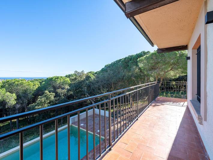 Location de vacances pour 12 personnes, avec piscine et jardin à Sant Feliu de Guíxols - 4
