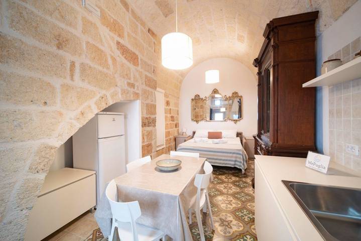 Ganze Wohnung, Ferienwohnung für 4 Personen mit Balkon/Terrasse in Polignano A Mare, Bari Provinz