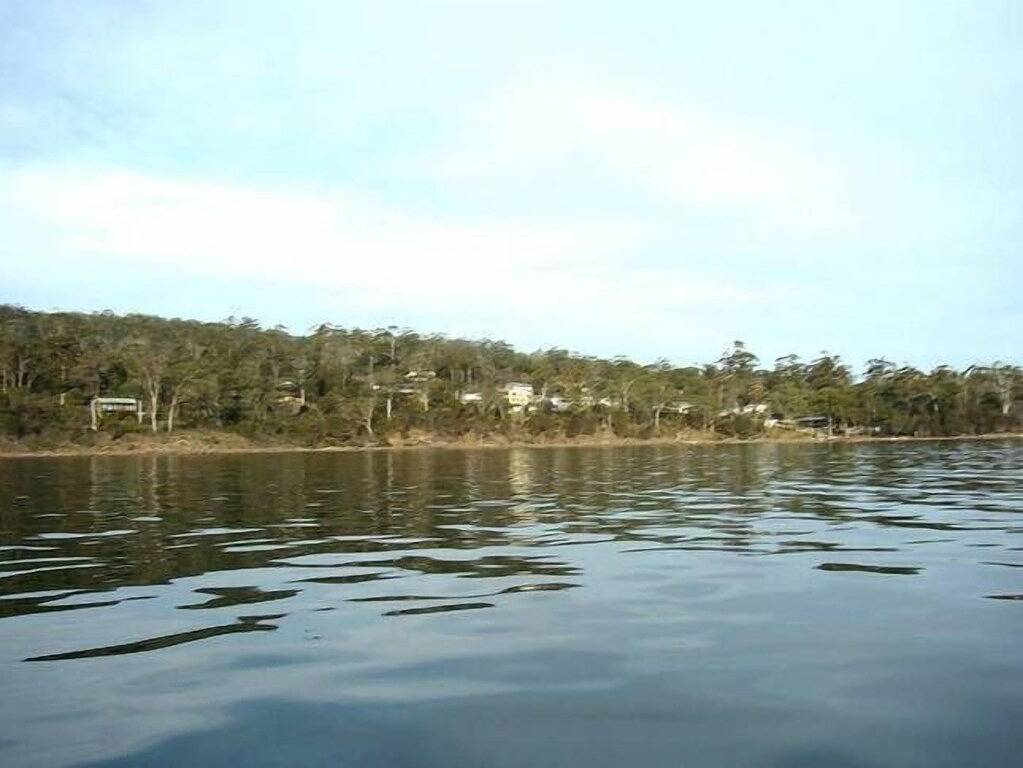 Sommers Bay Beach House in Tasman