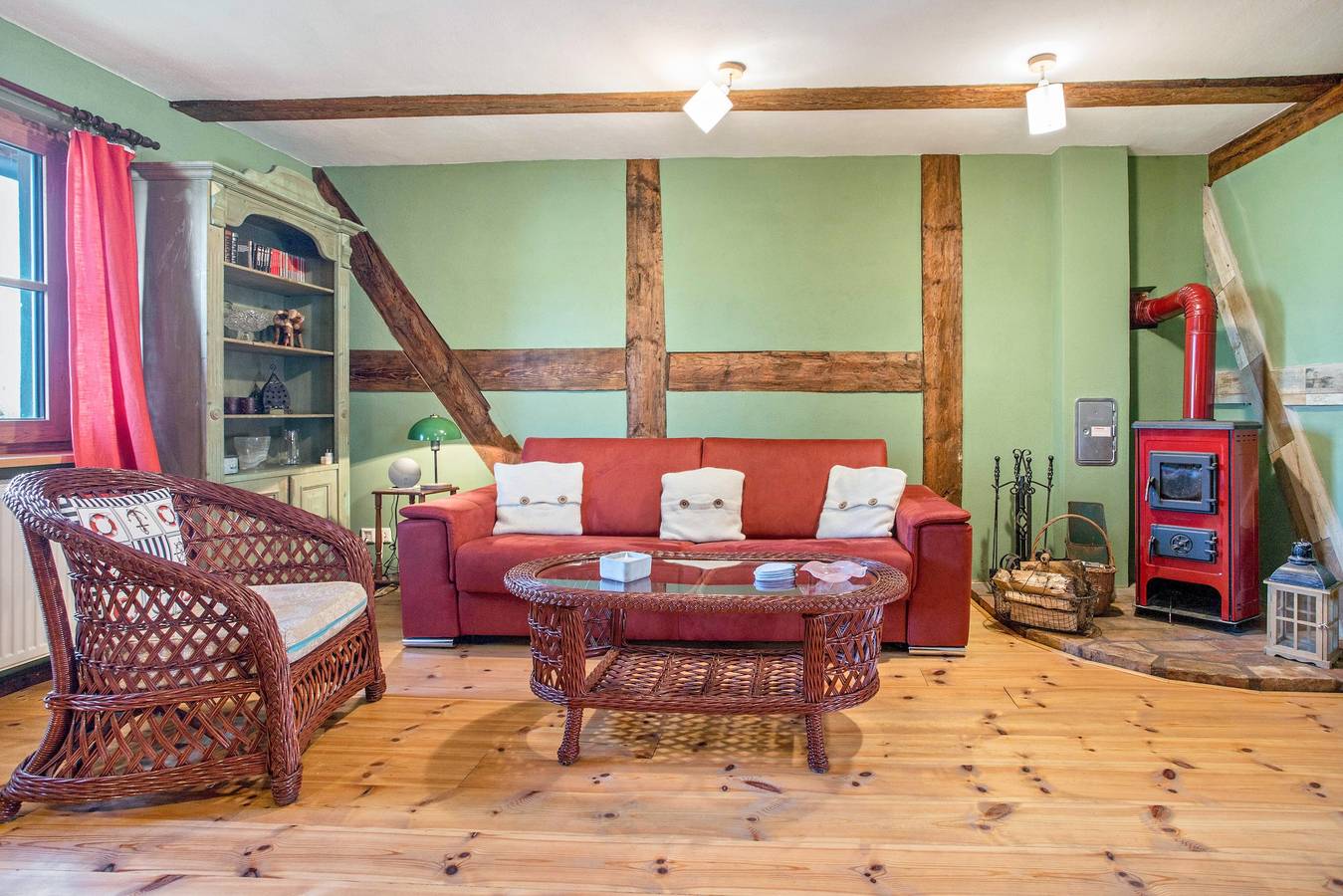 Ferienhaus „Kleiner Eselhof“ mit privater Terrasse, Garten und Wlan in Semlow, Vorpommern-Rügen