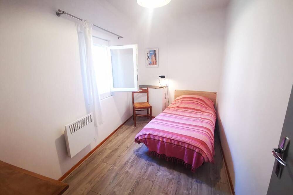 Le Puits - Poussan - Gîte in Poussan, Côte d'Améthyste