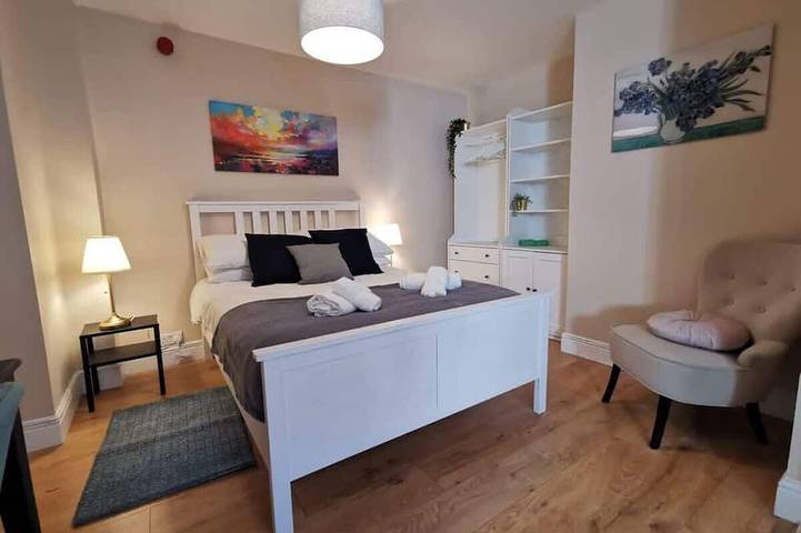 Appartement entier, Central Apartment Private patio reliable fast Wifi in Dublin, Comté de Dublin