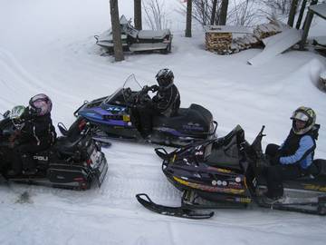 Log Cabin for 6 People in Woodford (VT), Green Mountain National Forest, Photo 2