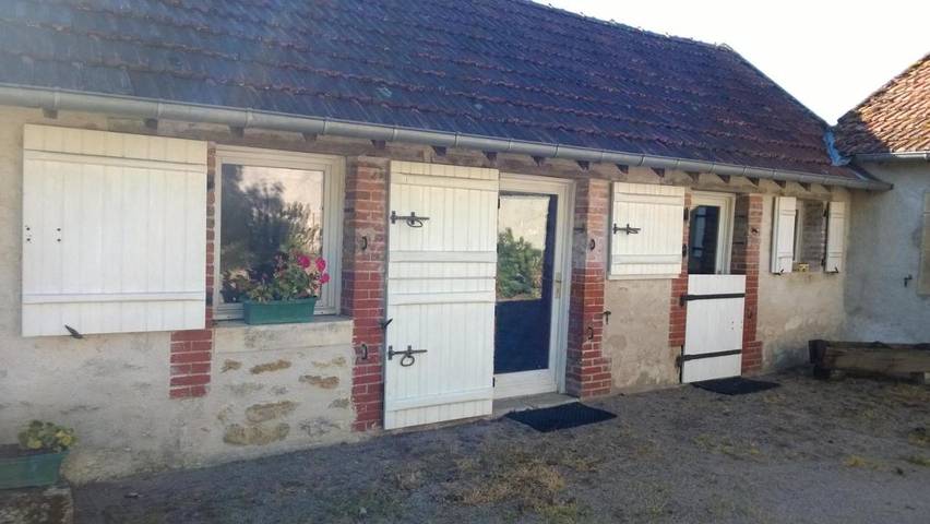 Gîte pour 4 personnes, avec jardin et vue à Vicq-Exemplet