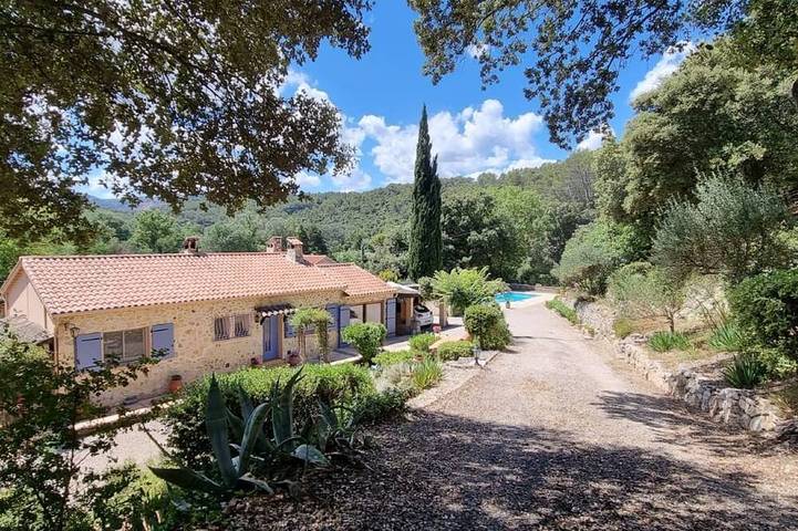 Villa + piscine privée in Le Thoronet, Région de Draguignan