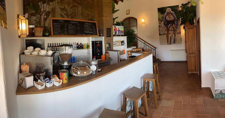 Hôtel pour 2 personnes, avec jardin ainsi que terrasse et vue à Gualchos - 3