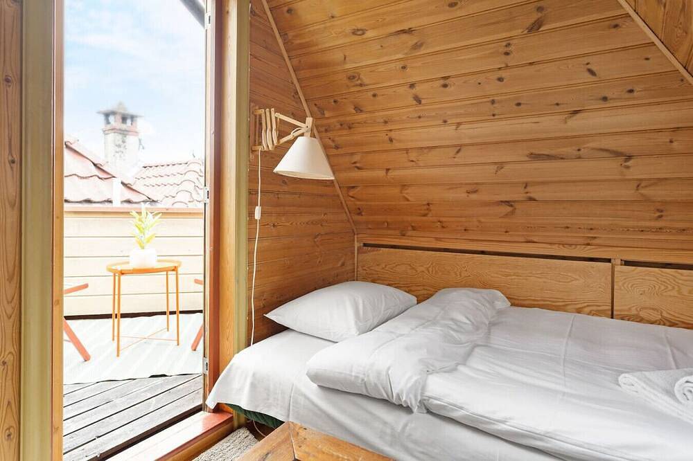 City Center Gem | Traditional Bergen Style in Bergenhus, Bergen