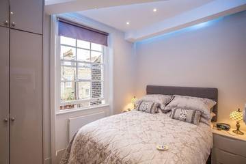 Holiday Apartment for 4 People in London, South East England, Photo 3