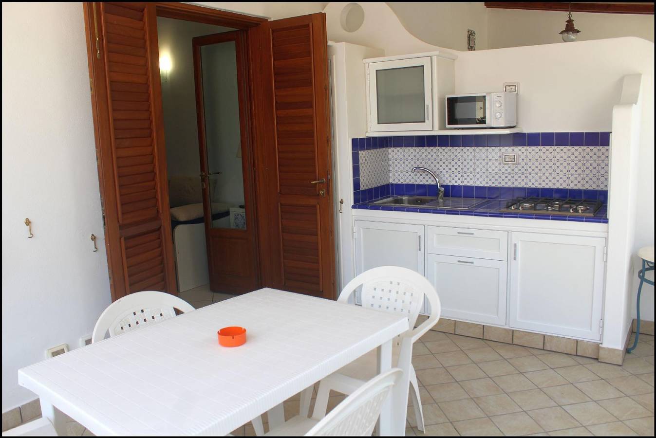 Ganze Ferienwohnung, Ferienwohnung 'Camelia ab 236 in Lipari