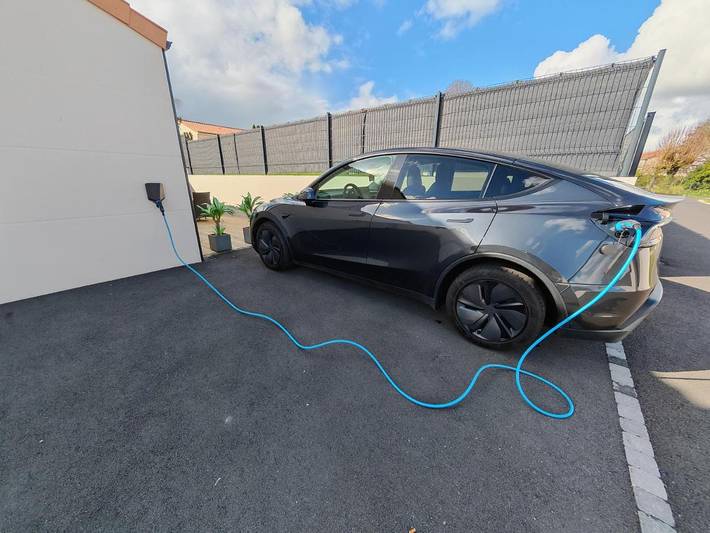 Location de vacances pour 6 personnes, avec terrasse à Chambretaud - 2