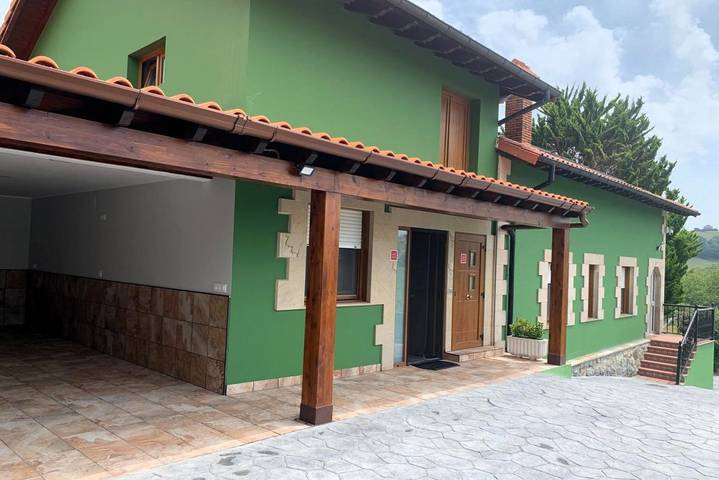 Ganze Wohnung, R2R Casa Los Abuelos C19A02 in Miengo, Kantabrische Küste