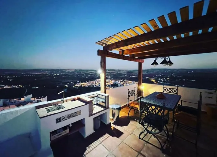Apartamento de vacaciones para 2 personas, con piscina y vistas al lago además de vistas y terraza - 1