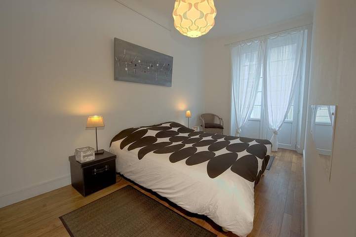 Gîte pour 8 personnes, avec balcon dans La Demeure de Corsaire - 2