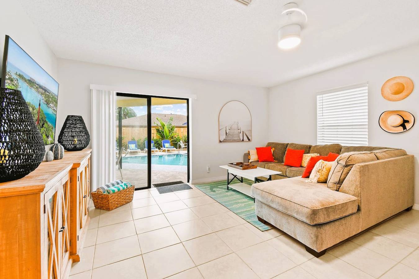 Spectacular Heated Pool Hot Tub Patio Relax Here! in Palm Beach Gardens, Palm Beach County