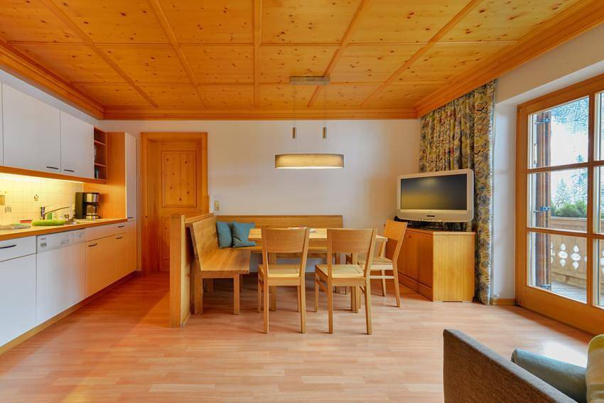 Geheel vakantieappartement, Appartement, douche, Wc, balkon in Tschagguns, Golm im Montafon