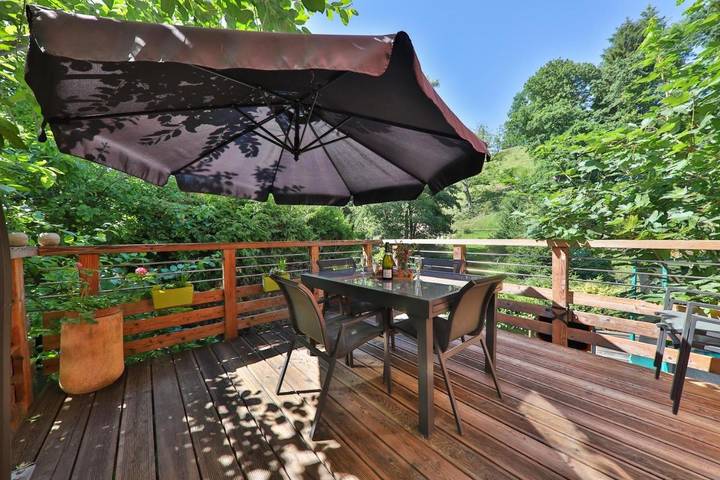 Appartement de vacances pour 6 personnes, avec vue et jardin