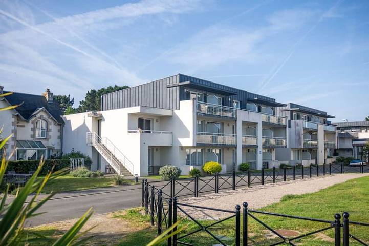 Appartement de vacances pour 6 personnes, avec Balcon et Piscine