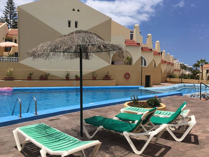 Vacation Home 'Sweet Oasis' with Shared Pool, Private Terrace and Wi-Fi in San Eugenio Alto, Adeje