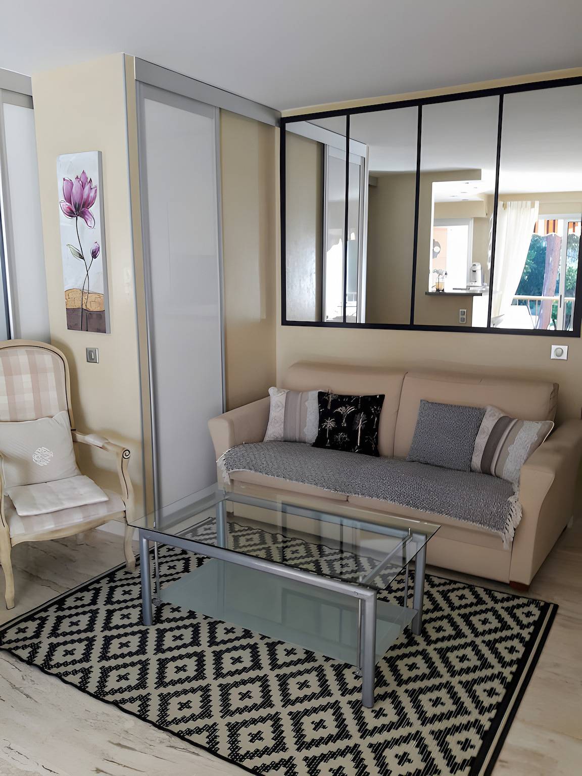 Entire apartment, The Three Rivers Park Side in Mandelieu-la-Napoule, Massif de l'Esterel
