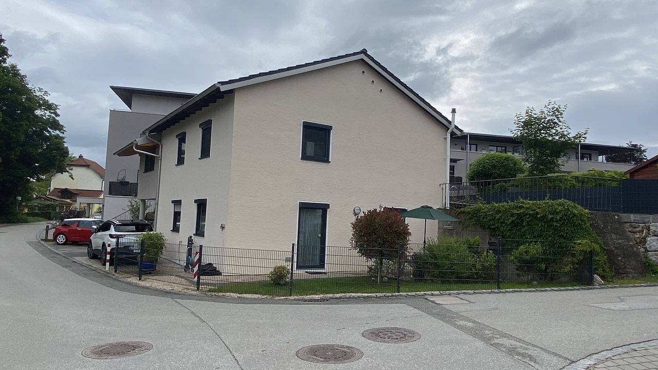 Entire holiday apartment, Ferienwohnung für 2 Personen (63 m²) in Laufen in Laufen, Berchtesgadener Land