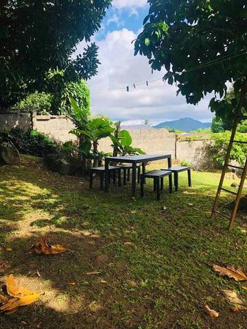 Cottage pour 2 personnes, avec terrasse ainsi que jardin et vue dans La Soufrière