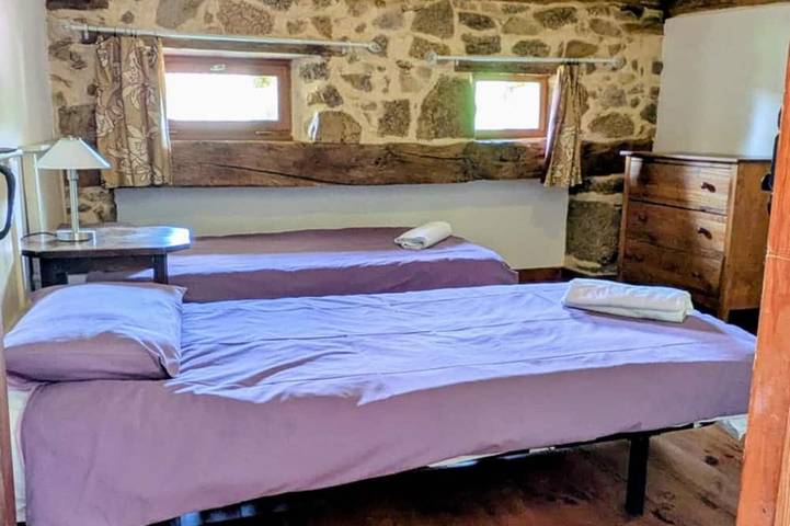 Gîte pour 26 personnes, avec piscine à Busserolles - 3