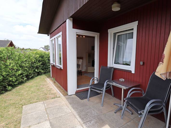 Ferienhaus für 4 Personen, mit Terrasse und Garten in Koserow - 2