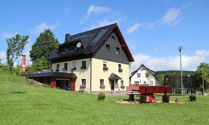 Ganze Ferienwohnung, Ferienwohnung am Erlermühlenbach in Dorfchemnitz, Chemnitz und Umgebung