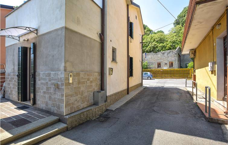 Casa vacanza per 5 persone, con terrazza e giardino in Colli Euganei