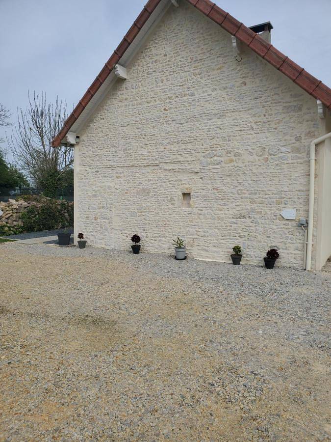 Gîte pour 2 personnes, avec terrasse à Cricqueville-en-Bessin - 3