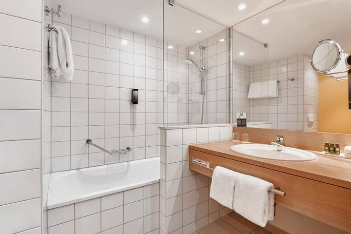 Hotel für 3 Personen, mit Ausblick und Garten sowie Sauna, mit Haustier in Bochum - 4