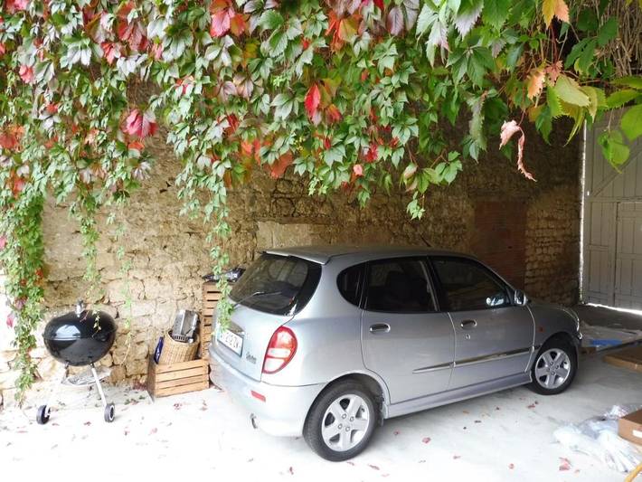 Location de vacances pour 2 personnes, avec vue ainsi que terrasse et jardin à La Rochefoucauld (Charente) - 3