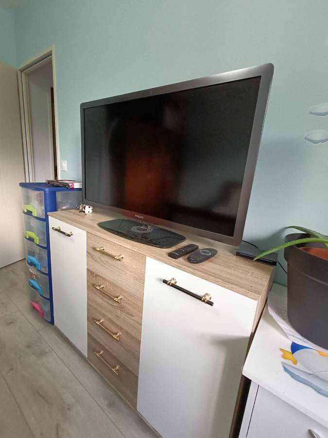 Appartement de vacances entier, Standard King Room in Maurepas, Yvelines