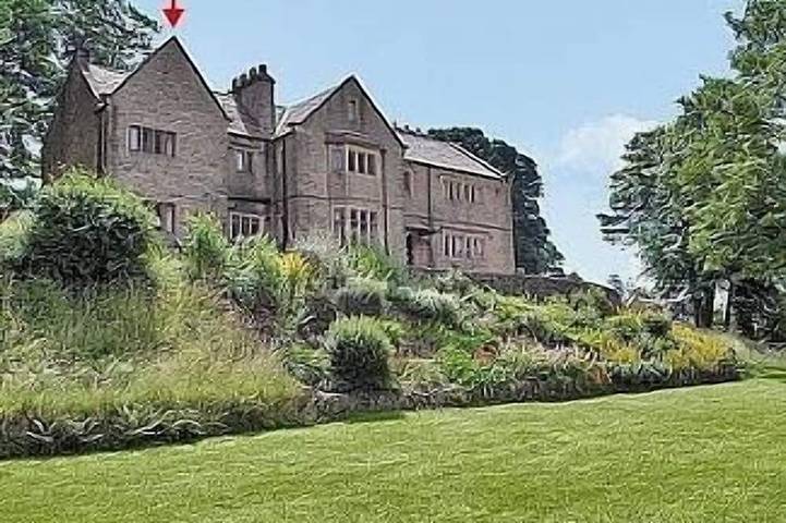 Holiday rental for 4 people, with garden in Peak District