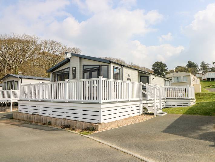 Cottage for 6 people, with Garden and Pool on the Isle of Wight