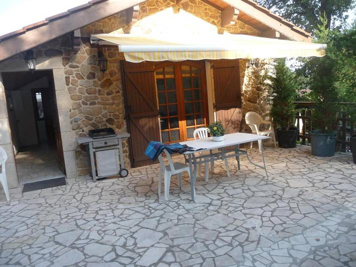 Gîte pour 4 personnes, avec Terrasse et Vue à Taluyers