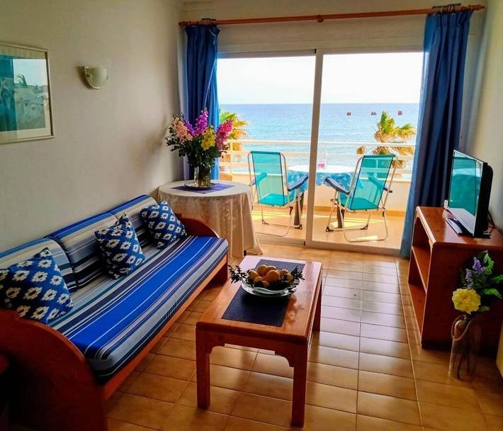 Ferienwohnung für 6 Personen, mit Balkon und Terrasse sowie Ausblick in Cala Bona - 4