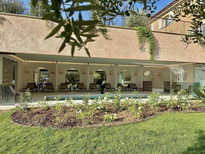 Hôtel pour 4 personnes, avec jacuzzi et piscine ainsi que sauna et jardin à Moissac-Bellevue - 4